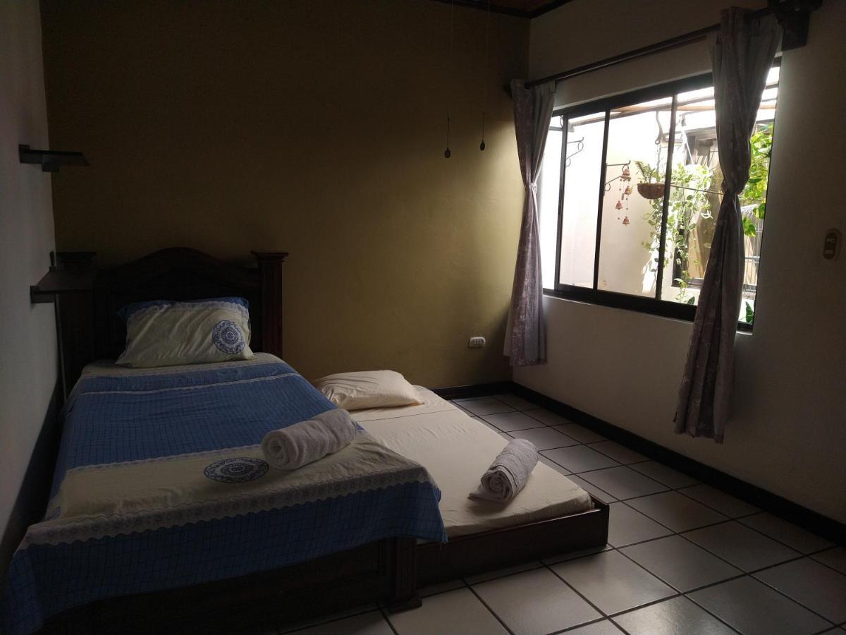 Río SegundoCasa Lorinアパートメント エクステリア 写真
